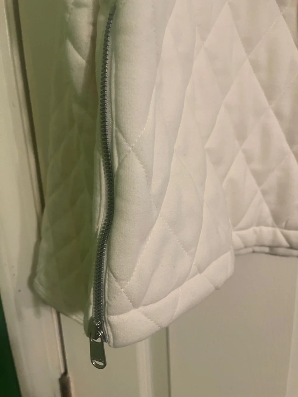 Athleta Quilted Crewneck Sweatshirt in White - Picture 2 of 9